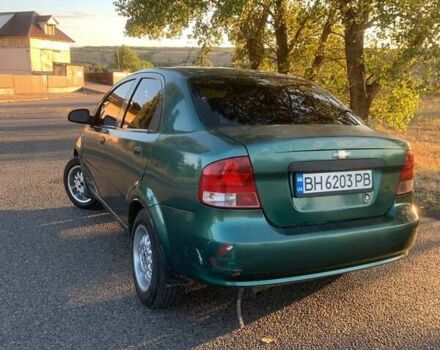Зеленый Шевроле Авео, объемом двигателя 1.6 л и пробегом 300 тыс. км за 1650 $, фото 4 на Automoto.ua