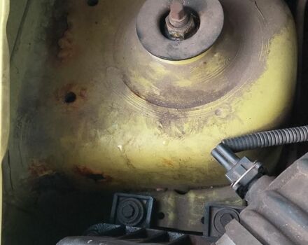 Зеленый Шевроле Авео, объемом двигателя 1.5 л и пробегом 107 тыс. км за 2000 $, фото 2 на Automoto.ua