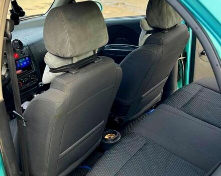 Зеленый Шевроле Авео, объемом двигателя 1.5 л и пробегом 179 тыс. км за 3150 $, фото 7 на Automoto.ua