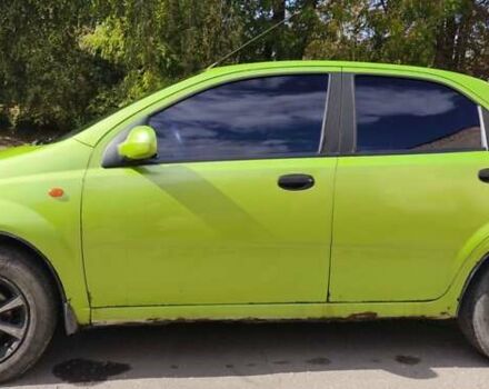 Зеленый Шевроле Авео, объемом двигателя 1.5 л и пробегом 344 тыс. км за 2400 $, фото 4 на Automoto.ua