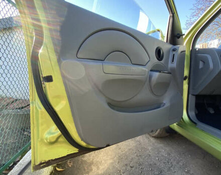 Зелений Шевроле Авео, об'ємом двигуна 1.5 л та пробігом 201 тис. км за 3200 $, фото 13 на Automoto.ua