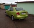 Зелений Шевроле Авео, об'ємом двигуна 1.5 л та пробігом 265 тис. км за 1950 $, фото 2 на Automoto.ua