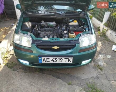 Зеленый Шевроле Авео, объемом двигателя 1.5 л и пробегом 230 тыс. км за 3000 $, фото 3 на Automoto.ua