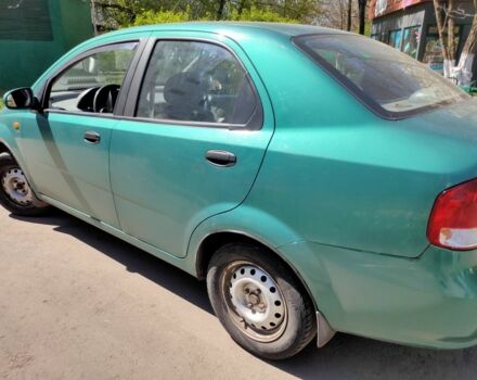 Зелений Шевроле Авео, об'ємом двигуна 1.5 л та пробігом 200 тис. км за 2700 $, фото 4 на Automoto.ua