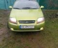 Зеленый Шевроле Авео, объемом двигателя 1.5 л и пробегом 190 тыс. км за 2000 $, фото 1 на Automoto.ua