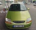 Зеленый Шевроле Авео, объемом двигателя 1.5 л и пробегом 500 тыс. км за 2500 $, фото 1 на Automoto.ua
