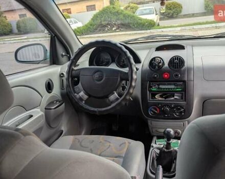 Зелений Шевроле Авео, об'ємом двигуна 1.5 л та пробігом 212 тис. км за 3500 $, фото 8 на Automoto.ua