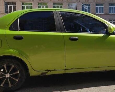 Зеленый Шевроле Авео, объемом двигателя 1.5 л и пробегом 344 тыс. км за 2400 $, фото 10 на Automoto.ua