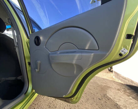 Зелений Шевроле Авео, об'ємом двигуна 1.5 л та пробігом 201 тис. км за 3200 $, фото 19 на Automoto.ua