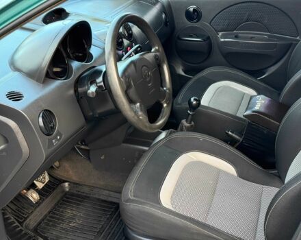 Зелений Шевроле Авео, об'ємом двигуна 1.5 л та пробігом 285 тис. км за 3200 $, фото 6 на Automoto.ua