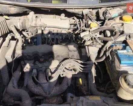 Зеленый Шевроле Авео, объемом двигателя 1.5 л и пробегом 344 тыс. км за 2400 $, фото 9 на Automoto.ua