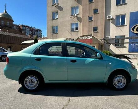 Зеленый Шевроле Авео, объемом двигателя 1.5 л и пробегом 159 тыс. км за 3800 $, фото 4 на Automoto.ua