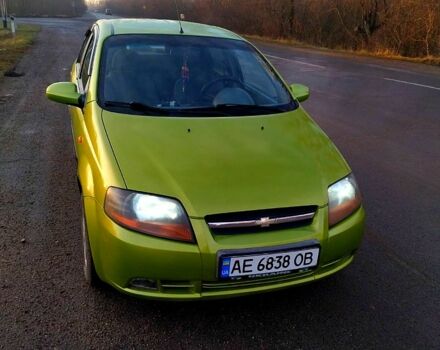 Зеленый Шевроле Авео, объемом двигателя 1.5 л и пробегом 270 тыс. км за 2800 $, фото 2 на Automoto.ua