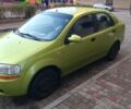 Зеленый Шевроле Авео, объемом двигателя 1.5 л и пробегом 107 тыс. км за 2000 $, фото 4 на Automoto.ua