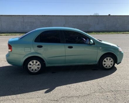 Зеленый Шевроле Авео, объемом двигателя 1.5 л и пробегом 205 тыс. км за 2980 $, фото 5 на Automoto.ua