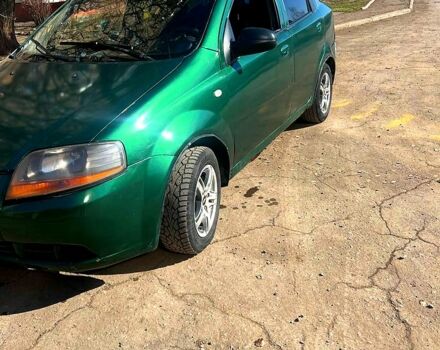 Зеленый Шевроле Авео, объемом двигателя 1.5 л и пробегом 450 тыс. км за 1350 $, фото 4 на Automoto.ua