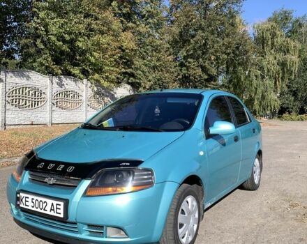 Зеленый Шевроле Авео, объемом двигателя 1.5 л и пробегом 205 тыс. км за 2980 $, фото 1 на Automoto.ua