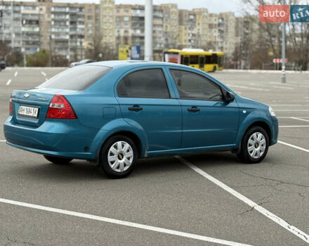 Зеленый Шевроле Авео, объемом двигателя 1.5 л и пробегом 198 тыс. км за 3999 $, фото 3 на Automoto.ua