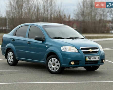 Зеленый Шевроле Авео, объемом двигателя 1.5 л и пробегом 198 тыс. км за 3999 $, фото 1 на Automoto.ua