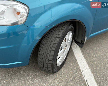 Зеленый Шевроле Авео, объемом двигателя 1.5 л и пробегом 198 тыс. км за 3999 $, фото 12 на Automoto.ua