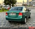 Зеленый Шевроле Авео, объемом двигателя 1.5 л и пробегом 237 тыс. км за 2999 $, фото 2 на Automoto.ua