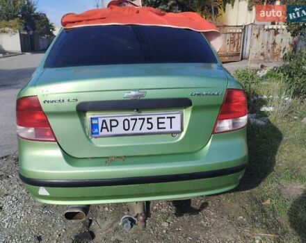 Зеленый Шевроле Авео, объемом двигателя 1.5 л и пробегом 100 тыс. км за 1300 $, фото 1 на Automoto.ua