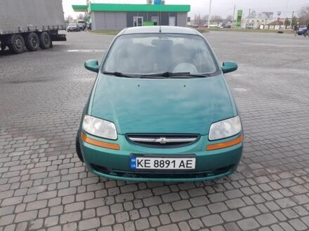 Зеленый Шевроле Авео, объемом двигателя 1.5 л и пробегом 240 тыс. км за 2500 $, фото 1 на Automoto.ua