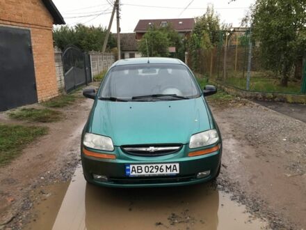 Зеленый Шевроле Авео, объемом двигателя 1.5 л и пробегом 260 тыс. км за 2150 $, фото 1 на Automoto.ua