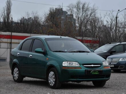 Зелений Шевроле Авео, об'ємом двигуна 1.5 л та пробігом 195 тис. км за 3299 $, фото 1 на Automoto.ua