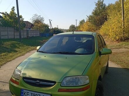 Шевроле Авео 2005 в Александрие на Automoto.ua Зеленый Шевроле Авео, объемом двигателя 1.5 л и пробегом 280 тыс. км за 1500 $, фото 1 на Automoto.ua