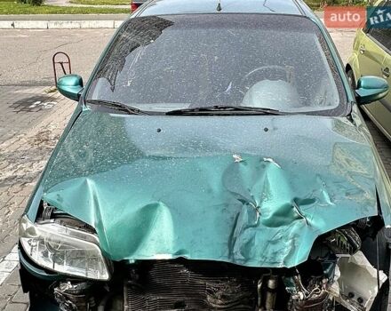 Зеленый Шевроле Авео, объемом двигателя 0 л и пробегом 310 тыс. км за 1500 $, фото 1 на Automoto.ua