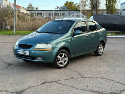 Шевроле Авео 2005 у Миколаєві на Automoto.ua Зелений Шевроле Авео, об'ємом двигуна 1.5 л та пробігом 285 тис. км за 3200 $, фото 1 на Automoto.ua