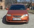 Оранжевый Шевроле Авео, объемом двигателя 1.5 л и пробегом 220 тыс. км за 2990 $, фото 2 на Automoto.ua