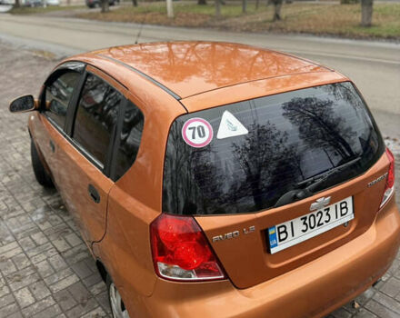 Оранжевый Шевроле Авео, объемом двигателя 1.5 л и пробегом 217 тыс. км за 2850 $, фото 1 на Automoto.ua