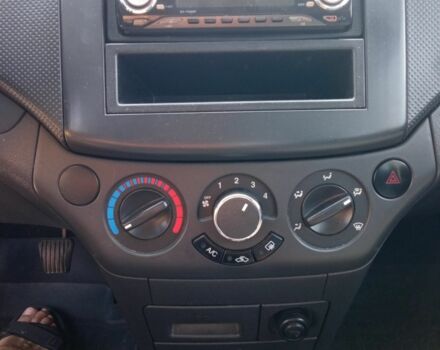 Оранжевый Шевроле Авео, объемом двигателя 1.5 л и пробегом 250 тыс. км за 3150 $, фото 3 на Automoto.ua