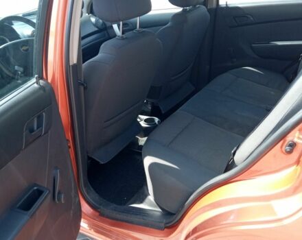 Оранжевый Шевроле Авео, объемом двигателя 1.5 л и пробегом 250 тыс. км за 3150 $, фото 9 на Automoto.ua