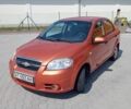 Оранжевый Шевроле Авео, объемом двигателя 1.5 л и пробегом 250 тыс. км за 3150 $, фото 1 на Automoto.ua