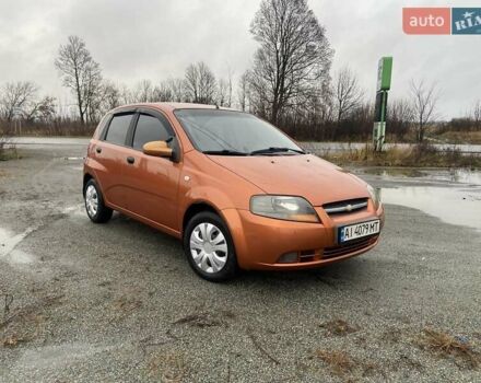 Оранжевый Шевроле Авео, объемом двигателя 1.5 л и пробегом 248 тыс. км за 3550 $, фото 1 на Automoto.ua
