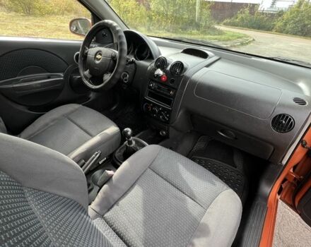 Помаранчевий Шевроле Авео, об'ємом двигуна 1.5 л та пробігом 202 тис. км за 3250 $, фото 17 на Automoto.ua