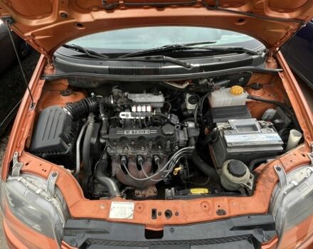 Помаранчевий Шевроле Авео, об'ємом двигуна 1.5 л та пробігом 202 тис. км за 3250 $, фото 20 на Automoto.ua