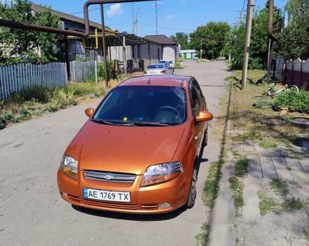 Оранжевый Шевроле Авео, объемом двигателя 1.5 л и пробегом 231 тыс. км за 3300 $, фото 3 на Automoto.ua