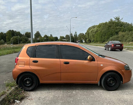 Помаранчевий Шевроле Авео, об'ємом двигуна 1.5 л та пробігом 238 тис. км за 3150 $, фото 13 на Automoto.ua