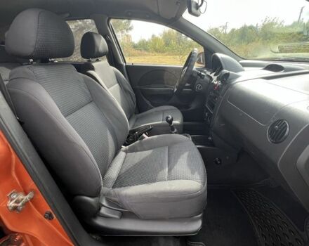 Помаранчевий Шевроле Авео, об'ємом двигуна 1.5 л та пробігом 202 тис. км за 3250 $, фото 15 на Automoto.ua