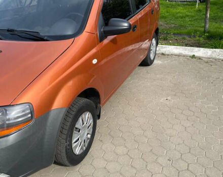 Оранжевый Шевроле Авео, объемом двигателя 1.5 л и пробегом 110 тыс. км за 3300 $, фото 4 на Automoto.ua