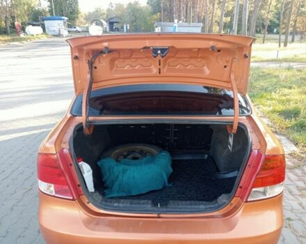 Помаранчевий Шевроле Авео, об'ємом двигуна 1.5 л та пробігом 210 тис. км за 3000 $, фото 7 на Automoto.ua