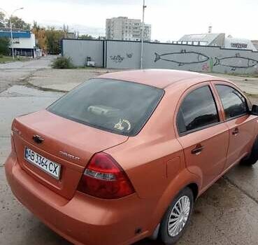 Шевроле Авео 2006 в Южноукраинске на Automoto.ua Оранжевый Шевроле Авео, объемом двигателя 1.5 л и пробегом 256 тыс. км за 3750 $, фото 3 на Automoto.ua