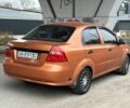 Оранжевый Шевроле Авео, объемом двигателя 1.5 л и пробегом 221 тыс. км за 2750 $, фото 3 на Automoto.ua