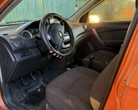Оранжевый Шевроле Авео, объемом двигателя 1.5 л и пробегом 350 тыс. км за 1650 $, фото 6 на Automoto.ua