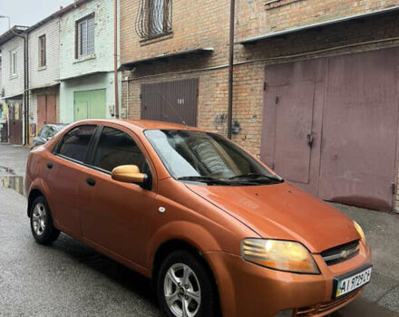 Помаранчевий Шевроле Авео, об'ємом двигуна 1.5 л та пробігом 142 тис. км за 3500 $, фото 4 на Automoto.ua