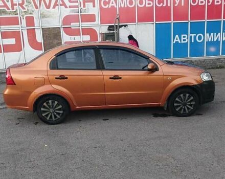 Оранжевый Шевроле Авео, объемом двигателя 1.5 л и пробегом 265 тыс. км за 3200 $, фото 4 на Automoto.ua